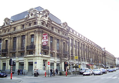 Midi Palace on the Boulevard Maurice Lemonnier/Maurice Lemonnierlaan