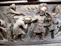 Aphrodite deckt Paris gegen Menelaos, römischer Sarkophag, zweites Jahrhundert v. Chr. (Archäologisches Museum, Antalya)