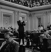 Smith pursues his filibuster before inattentive senators
