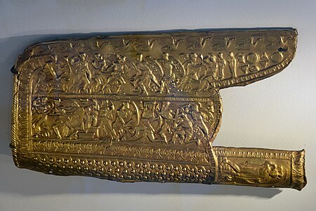 Ancient Greek leaf-and-dart on a gorytos, 400-336 BC, silver and gold, Museum of the Royal Tombs of Aigai, Vergina, Greece[6]