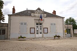 The town hall in Bucy-Saint-Liphard