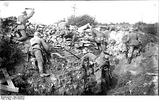 According to the description of this photo from German archives, these soldiers are positioned in battle at La Vacquerie
