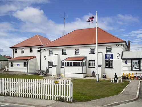 Godot13 (submissions) gained sixth place with four featured pictures, including this one of Stanley Police Station in the Falkland Islands.