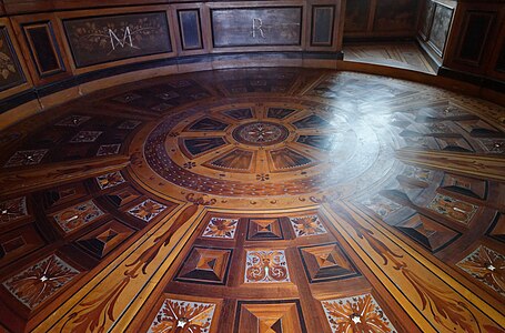 Floor of the Cabinet aux Miroirs