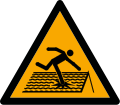 W036: Warnung vor nicht durchtrittsicherem Dach