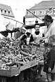 Bonn, Marktstände auf dem Markt, 1957