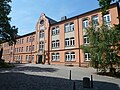 Schule und Turnhalle (Grundschule Waldheim)
