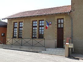 The town hall in Aussos