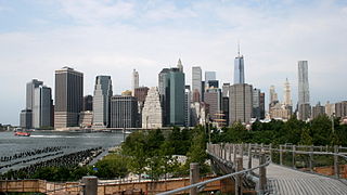 Manhattan skyline viewed from Brooklyn Bridge Park