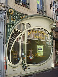 French Art Nouveau - Rue Jean-Bellegambe no. 21, Douai, France, by Pepe Albert, 1904[67]