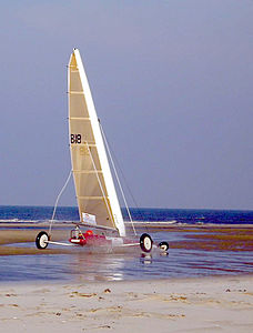 Land-sailing craft