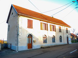 The town hall in Bretigney-Notre-Dame
