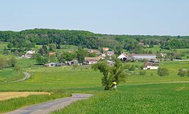 A general view of Châteney