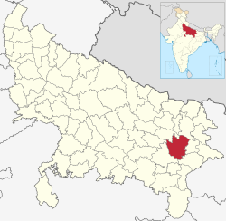 Location of Azamgarh district in Uttar Pradesh