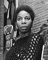 Nina Simone, eine geniale Pianistin, Bürgerrechts-Aktivistin und Musikerin.