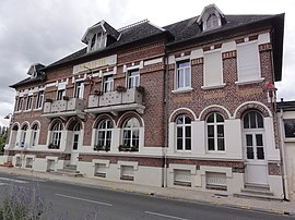 The town hall of Savy