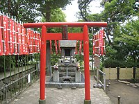 Kakigara-Inari at Hase-dera (Kamakura)