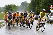 Stage 6 with Jakob Fuglsang in yellow jersey (with red on shoulders at left)