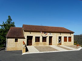 The town hall in Saint-Avit-de-Vialard