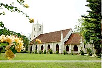 Anglikanische (heute Church of South India) Drei­faltig­keits­kathedrale, 1830–1841,[11] in Kottayam im Staat Kerala