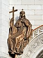 Heilige Helena über dem rechten Portal der Nordfassade der Moskauer Christ-Erlöser-Kathedrale