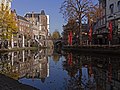 Utrecht, Brücke (de Jansbrug) mit monumentale Häuser am Oudegracht
