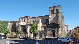 Saint-Genès church, Thiers, taken in 2017