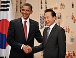 US President Barack Obama visiting Korea in November 2009 (4347676321)
