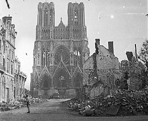 The cathedral after bombardment (1914)