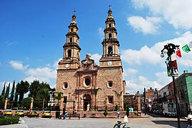 Church in Encarnación de Díaz.