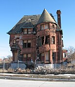 The William Livingstone House in 76 Eliot (original direction) built in 1894 by the architect Albert Kahn and demolished in 2007.