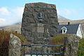 April: Denkmal für V. U. Hammershaimb (25. März 1819–8. April 1909), Begründer der modernen färöischen Schriftsprache, in Sandavágur