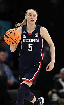 Bueckers playing for UConn