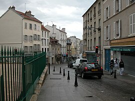 A road in the centre of Fontenay-sous-Bois