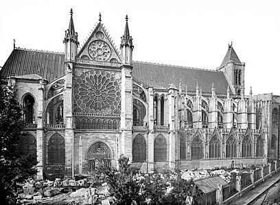 North transept (left) and north nave walls and buttresses (19th c.)