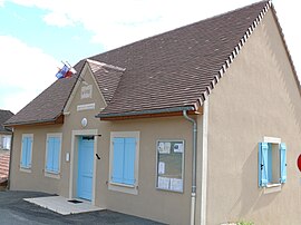 The town hall in Brengues