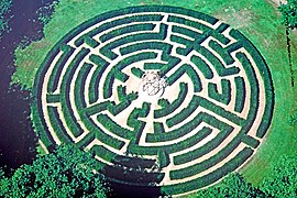 The garden maze