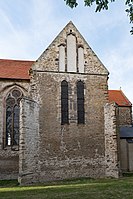St. Marien & Cyprian, Nienburg (Saale), Ostteile nach Brand von 1242 frühgotisch erneuert, nach brand von 1280 Langhaushalle, 1520 um 1 Joch plus Wesstturm verlängert, dieser 1. H. 18. Jh. halb abgetragen