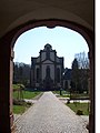 Kloster Himmerod – Blick durch die Klosterpforte