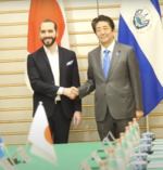 Nayib Bukele with Japanese Prime Minister Shinzo Abe