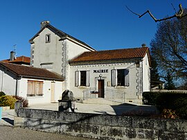 The town hall in Saint-Vincent-Jalmoutiers