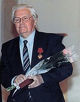 Serafim Tulikov after awarding the composer the Order of Merit for the Fatherland, 1999