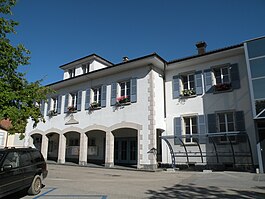 Gland municipal administration building