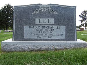 Grave marker of Harold B. Lee