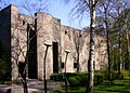 Eingangsseite der Markuskyrkan in Stockholm (Sigurd Lewerentz, 1958–1963)
