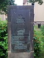 Gedenkstein für Opfer eines Luftangriffs