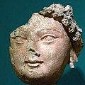 Terracotta head (200-400 CE)