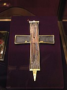 A "Kreuzpartikel" or fragment of True Cross in the Schatzkammer (Vienna)
