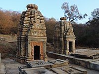 Two similar temples, some differences