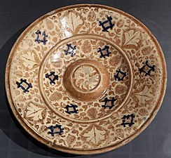 Hispano-Moresque ware; c. 1425-50.